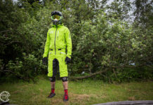Dirtlej dirtsuit im Test- ran an den Matsch