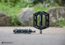 Test – DMR Vault Flatpedale