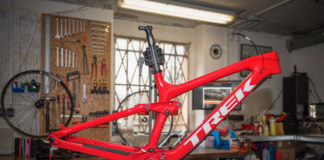 Aufbaustory Enduro Race Bike – Cockpit und Sitzbereich