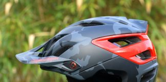 Der neue A3 Helm von Troy Lee Designs im Erstkontakt TLD A3 MIPS 2021