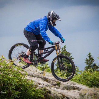 Test – Knolly Podium